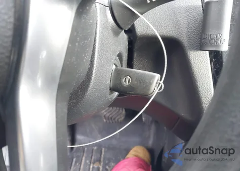 2018 Nissan Rogue Sport S z USA, uszkodzony, nr VIN JN1BJ1CR8JW268947